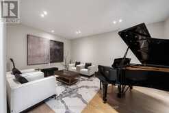54 THEOBALDS CIRCLE | Richmond Hill Ontario | Slide Image Seven