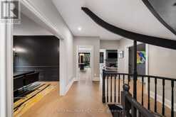 54 THEOBALDS CIRCLE | Richmond Hill Ontario | Slide Image Nine