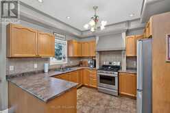 56 SILVER TRAIL | Barrie Ontario | Slide Image Ten
