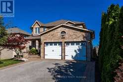 56 SILVER TRAIL | Barrie Ontario | Slide Image Two