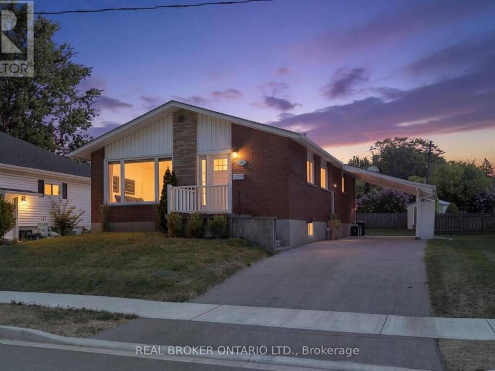 23 HOMEWOOD AVENUE, Simcoe, Ontario N3Y 2S9