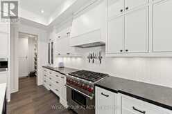 50 SHELDRAKE BOULEVARD | Toronto Ontario | Slide Image Sixteen