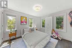 50 SHELDRAKE BOULEVARD | Toronto Ontario | Slide Image Thirty