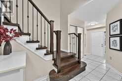 17 HOLMAN COURT | Whitby Ontario | Slide Image Eight
