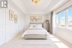 59 HYDRANGEA HOLLOW | East Gwillimbury Ontario | Slide Image Nine