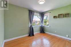 24 AURA LEA BOULEVARD | Toronto Ontario | Slide Image Eighteen