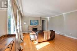 24 AURA LEA BOULEVARD | Toronto Ontario | Slide Image Eight