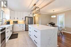 6 SANDRA CRESCENT | Grimsby Ontario | Slide Image Six