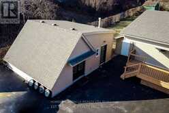 184 BEACH BOULEVARD | Hamilton Ontario | Slide Image Eight
