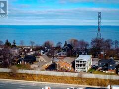 184 BEACH BOULEVARD Hamilton Ontario, L8H 6V9