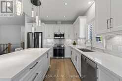 11 - 154 PORT ROBINSON ROAD | Fonthill Ontario | Slide Image Thirteen
