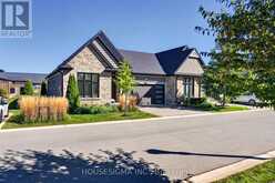11 - 154 PORT ROBINSON ROAD | Fonthill Ontario | Slide Image Two