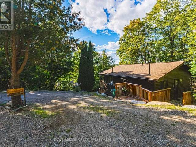 1064 WHISKEY JACK LANE Algonquin Highlands Ontario, K0M 1J1 - 3 Bedrooms Waterfront Home For sale
