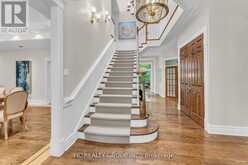 59 ELDERBERRY TRAIL | Aurora Ontario | Slide Image Eight