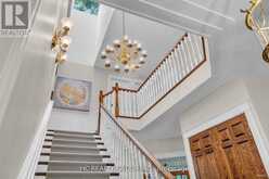 59 ELDERBERRY TRAIL | Aurora Ontario | Slide Image Nine