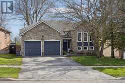 195 KING STREET | East Gwillimbury Ontario | Slide Image Thirty-eight