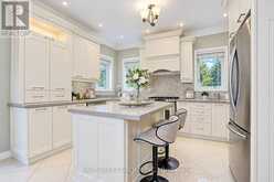 207 FARMSTEAD ROAD | Richmond Hill Ontario | Slide Image Seventeen