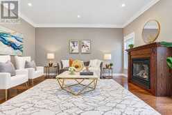 207 FARMSTEAD ROAD | Richmond Hill Ontario | Slide Image Nineteen