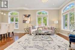 207 FARMSTEAD ROAD | Richmond Hill Ontario | Slide Image Seven