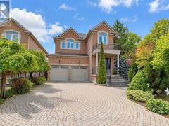 207 FARMSTEAD ROAD Richmond Hill Ontario, L4S 2J6