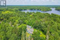 1622 HOUSEYS RAPIDS ROAD | Gravenhurst Ontario | Slide Image Two