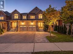 705 YARFIELD CRESCENT Newmarket Ontario, L3X 0H4