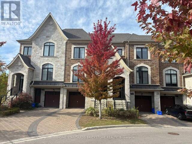 52 DUNCOMBE LANE Richmond Hill Ontario, L4C 1C2 - 3 Bedrooms Home For Sale