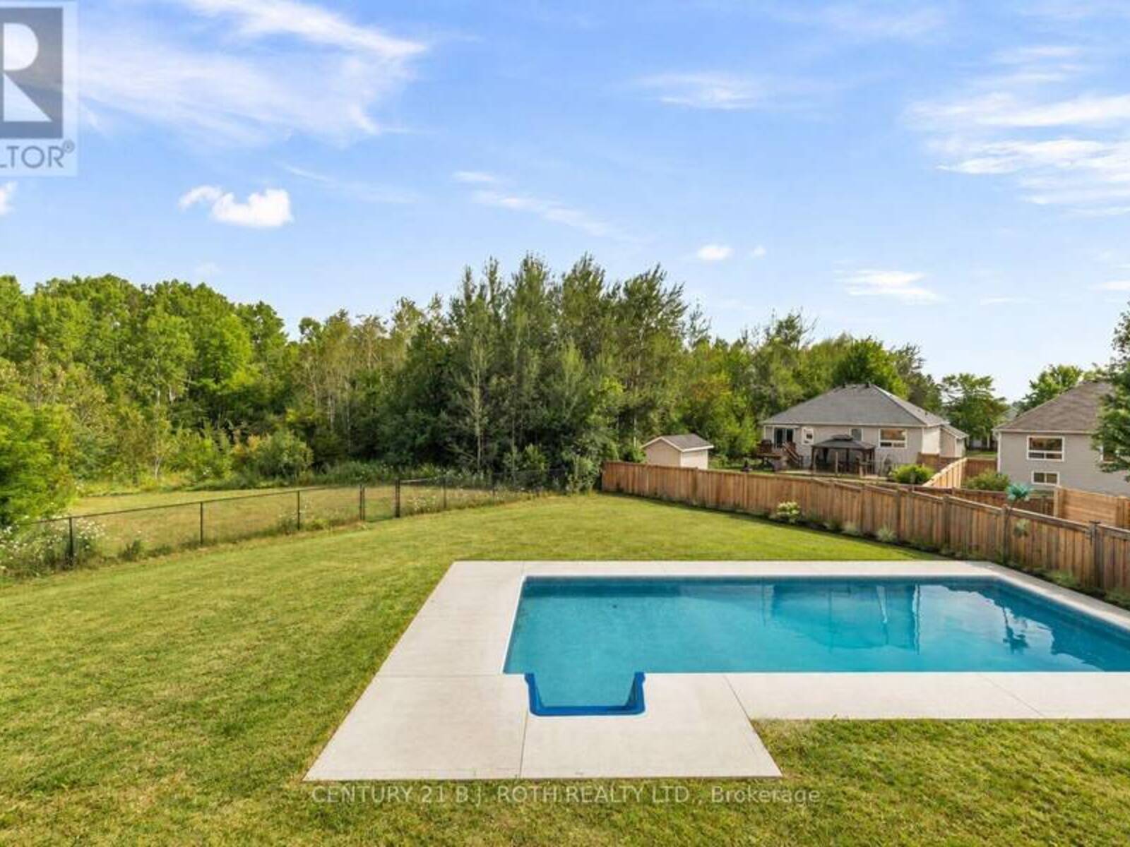 211 ROY DRIVE, Stayner, Ontario L0M 1S0