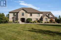 31 LOFTUS ROAD | Springwater Ontario | Slide Image One
