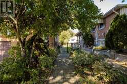353 ENFIELD ROAD | Burlington Ontario | Slide Image Twelve