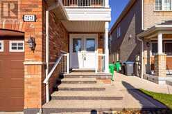 7273 GAGLIANO DRIVE | Mississauga Ontario | Slide Image Three