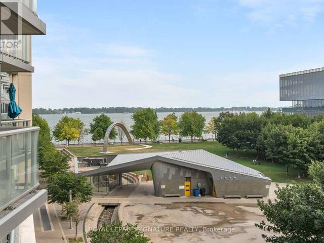 442 - 15 MERCHANTS' WHARF Toronto Ontario, M5A 0N8 - 3 Bedrooms Waterfront Condo For Sale