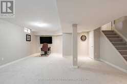 4 BLUEGRASS DRIVE | Barrie Ontario | Slide Image Twenty-six