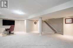 4 BLUEGRASS DRIVE | Barrie Ontario | Slide Image Twenty-seven
