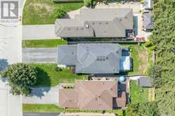 4 BLUEGRASS DRIVE | Barrie Ontario | Slide Image Thirty-six