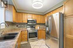 4 BLUEGRASS DRIVE | Barrie Ontario | Slide Image Seven