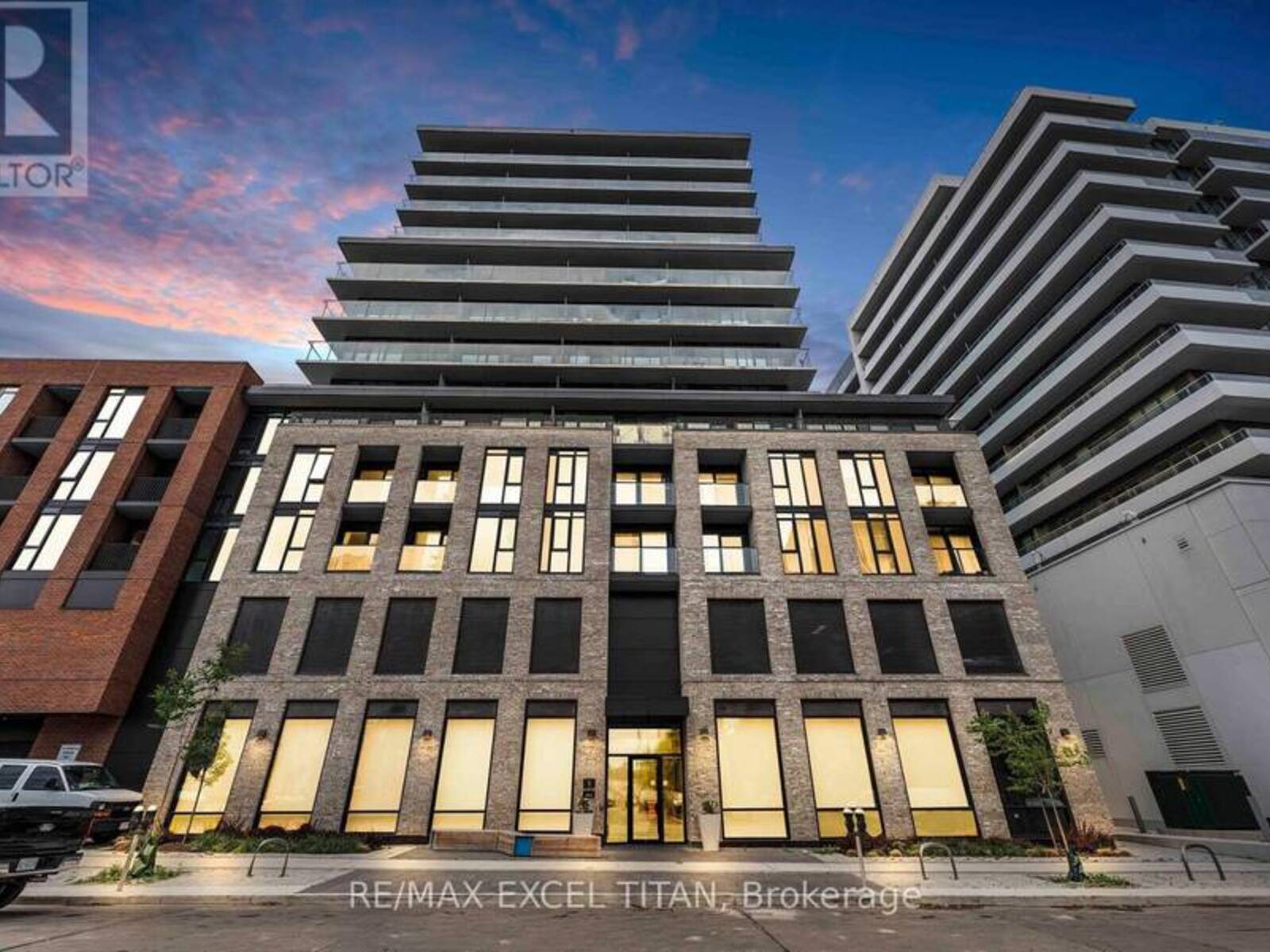 614 - 1 JARVIS STREET, Hamilton, Ontario L8R 3J2