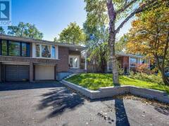 45 FENELON DRIVE Toronto Ontario, M3A 3K4