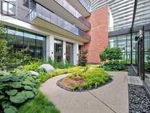 911 - 85 MCMAHON DRIVE | Toronto Ontario | Slide Image Thirty-nine