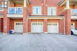 86 - 2600 WILLIAM JACKSON DRIVE | Pickering Ontario | Slide Image Thirty-four