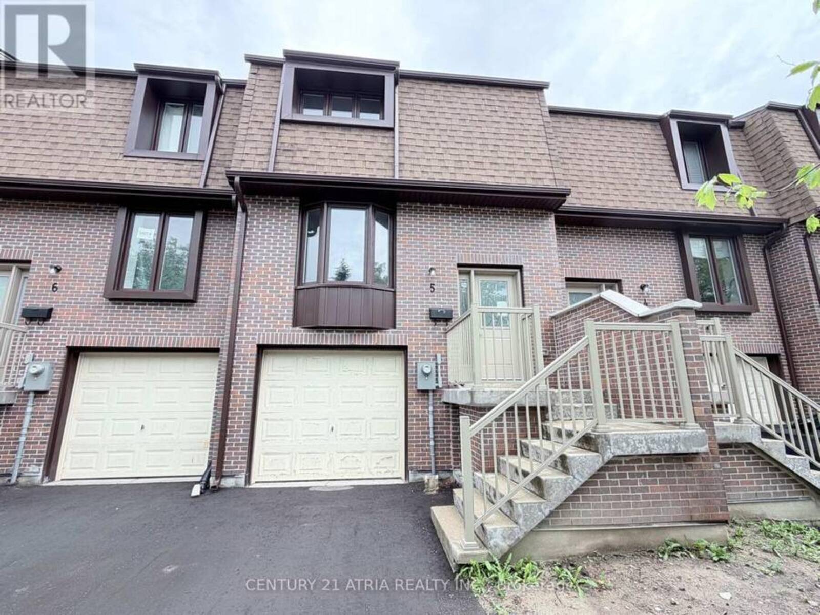 UNIT 5 - 11 PLAISANCE ROAD, Richmond Hill, Ontario L4C 5H1