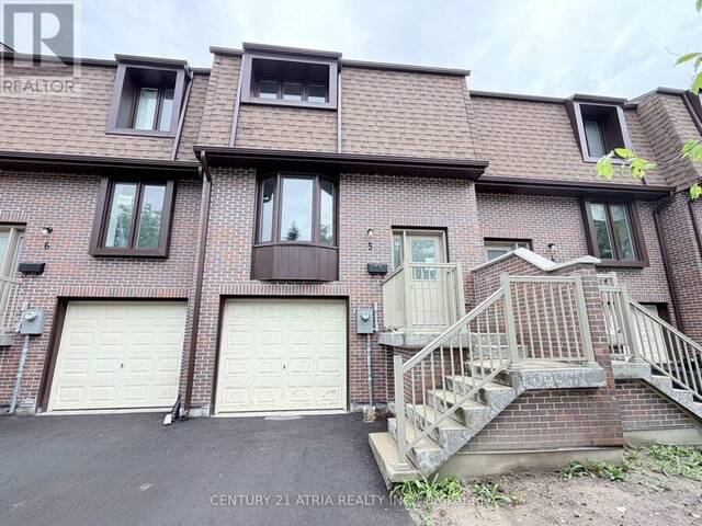 UNIT 5 - 11 PLAISANCE ROAD Richmond Hill Ontario, L4C 5H1 - 3 Bedrooms Condo For Sale
