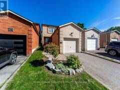28 AUGUSTA COURT Markham Ontario, L3T 7K7