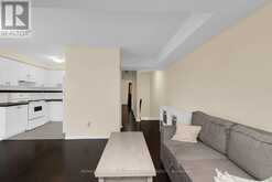 58 - 245 FERNDALE DRIVE S | Barrie Ontario | Slide Image Six