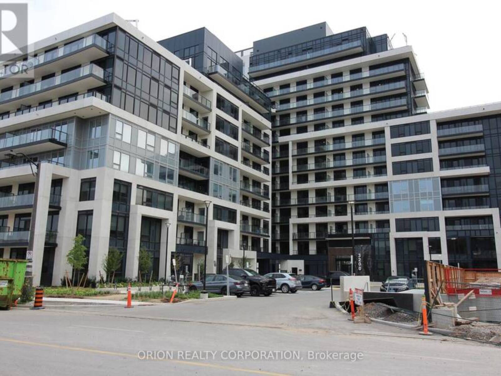 509 - 3200 WILLIAM COLTSON AVENUE, Oakville, Ontario L6H 7W6
