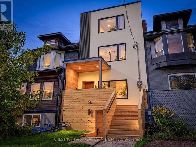 26 CAROLINE AVENUE Toronto Ontario, M4M 2X7 - 5 Bedrooms Home For Sale