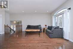 10 FISHER DRIVE | Adjala-Tosorontio Ontario | Slide Image Six