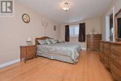 1052 GREENHILL AVENUE | Hamilton Ontario | Slide Image Nineteen