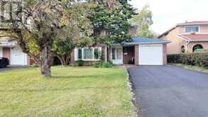 39 WADDINGTON CRESCENT | Toronto Ontario | Slide Image One