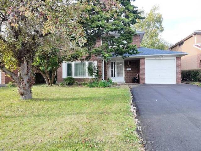 39 WADDINGTON CRESCENT Toronto Ontario, M2J 2Z9 - 5 Bedrooms Home For Sale